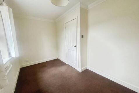 a6c0e7c7-bedroom ...