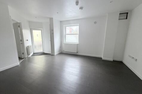 20251031_13500130...