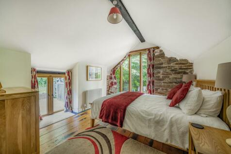 The Barn - Bedroom 1