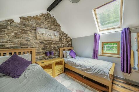 The Barn Bedroom 2