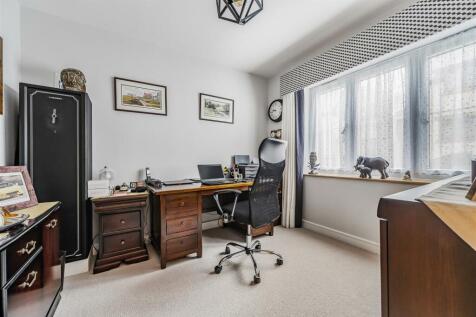 Study/Bedroom 4