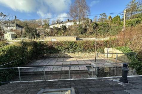 Rear Patio Area