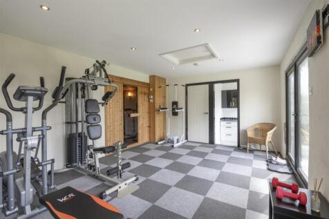 Garden House / Gym