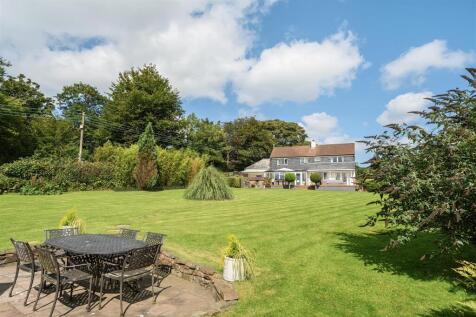 Garden towards House