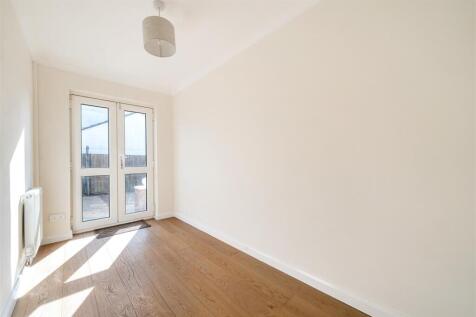 Bedroom (3)