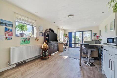 Annexe Kitchen/Living Room