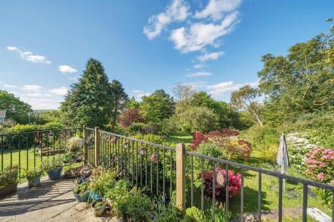 Annexe Terrace Overlooking Garden