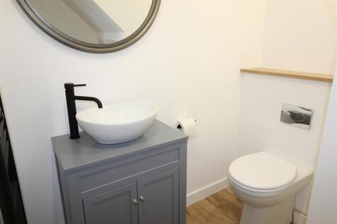 cloakroom.JPG