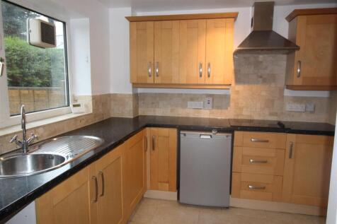 kitchen 2.JPG