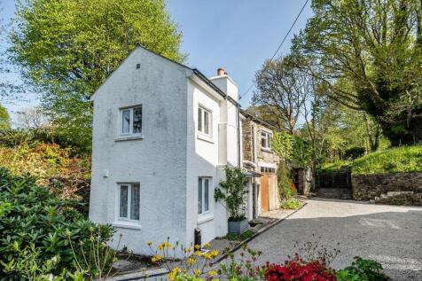 Cottage and Coach House