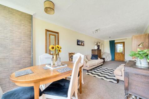 Dining/Family Room