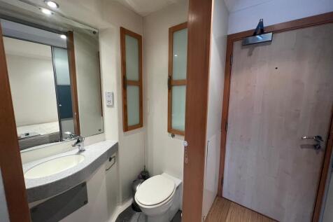 Example shower ro...