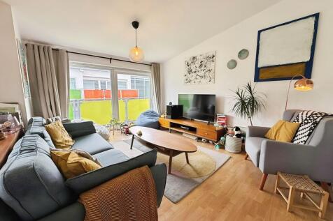 Property Image 4