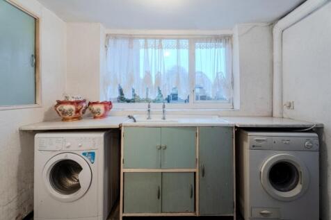 Kipling Avenue-7.jpg