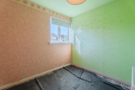 Rainham Close-3.jpg