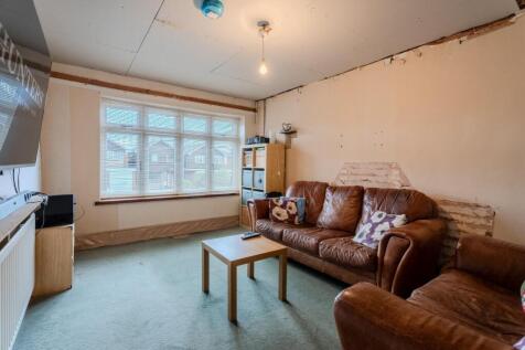 Wombourne Close-12.jpg