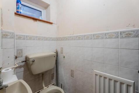 Wombourne Close-6.jpg