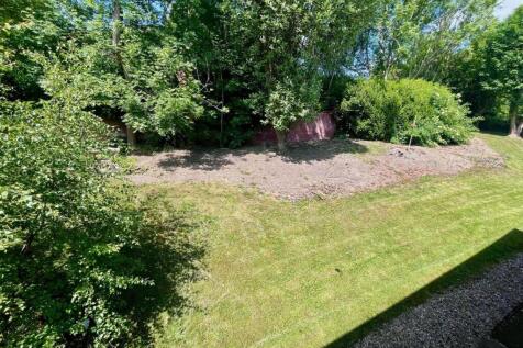 Communal Garden.jpg