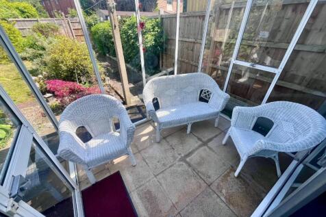 GARDEN ROOM.jpg