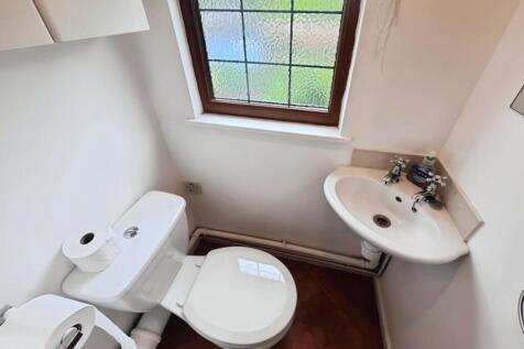 WC.jpg