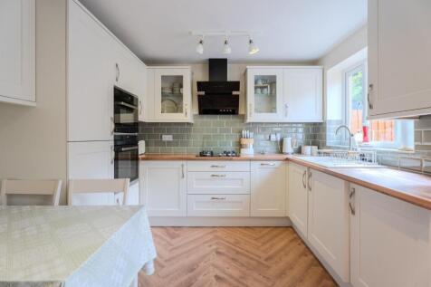 Denbigh Close-8.jpg