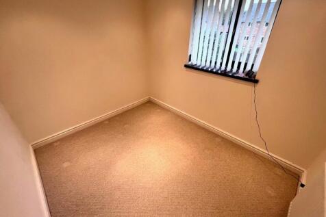 BEDROOM 3.jpg