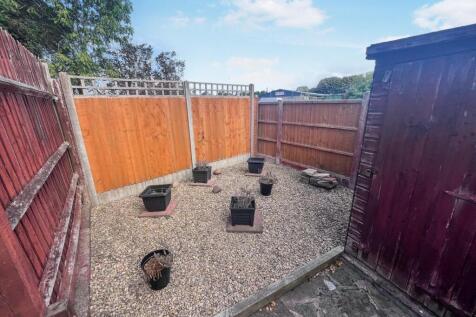 GARDEN 1.jpg