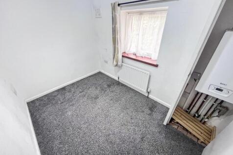 pbox-bedroom-329519.jpg