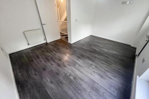 pbox-bedroom-331984.jpg