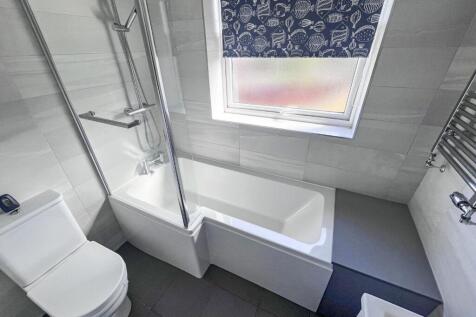 pbox-bathroom-334028.jpg