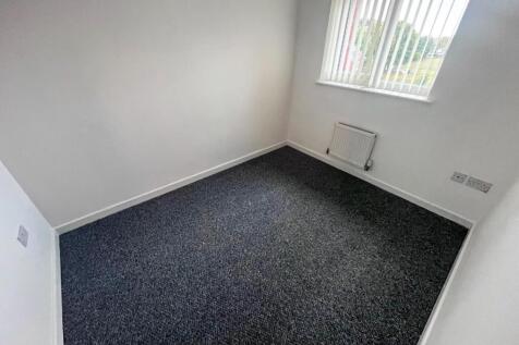 BEDROOM 3.jpg