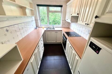 KITCHEN.jpg