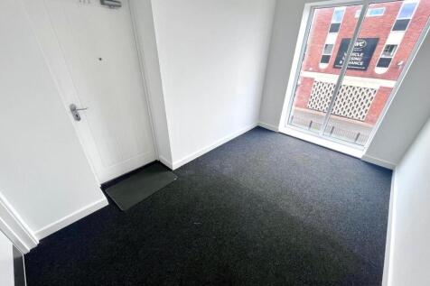 FOYER.jpg