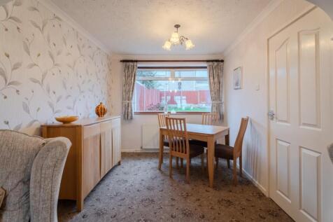 Lawnswood Road-11.jpg