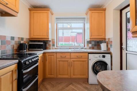 Lawnswood Road-16.jpg