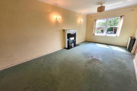 20&#39; Reception Room