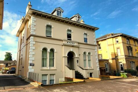 Irvine House (2) 