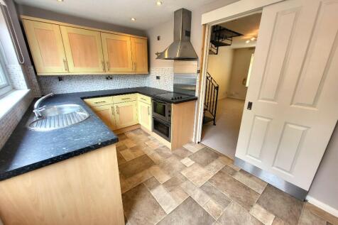 Kitchen (3) 