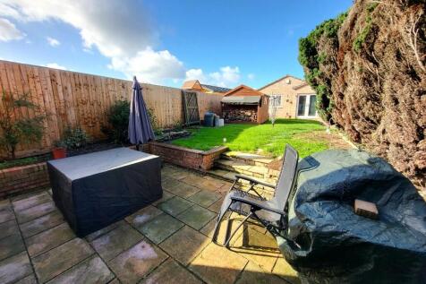 50&#39; Rear Garden 