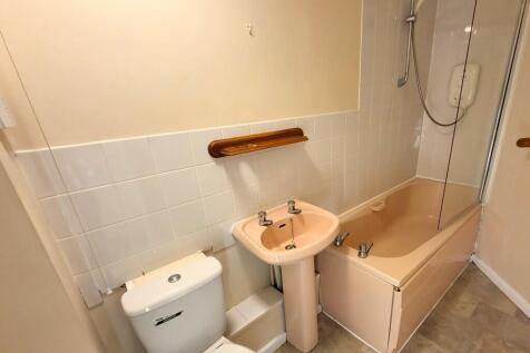 Bathroom Suite 