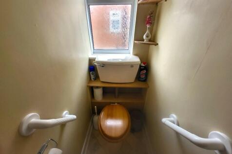 Separate WC