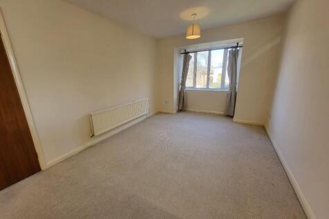 Living Room (3)