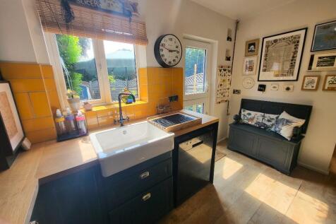 Kitchen (4) 
