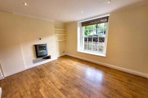 Living Room (2)