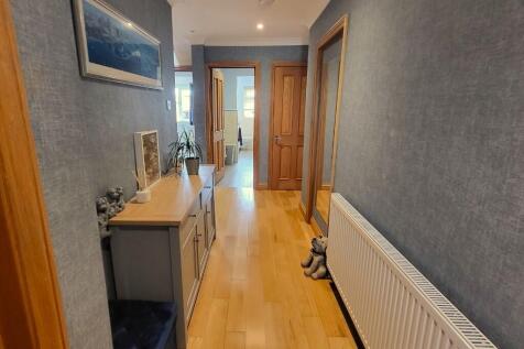 15&#39; Entrance Hall