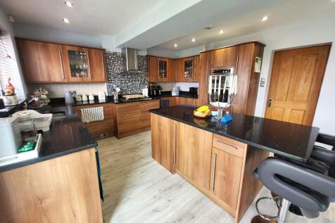 Kitchen (3) 