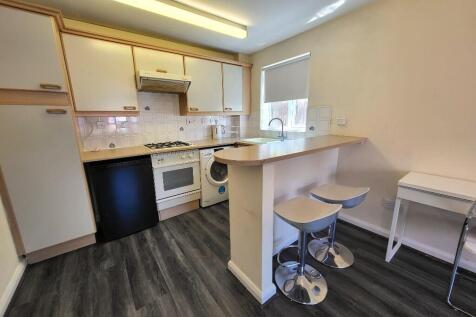 Kitchen &amp; Breakfast