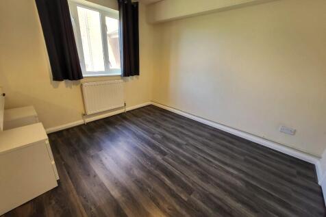 10&#39; Double Bedroom 