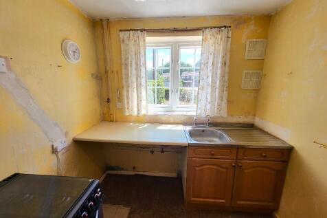 Kitchen (2) 