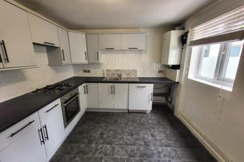 Kitchen (2)